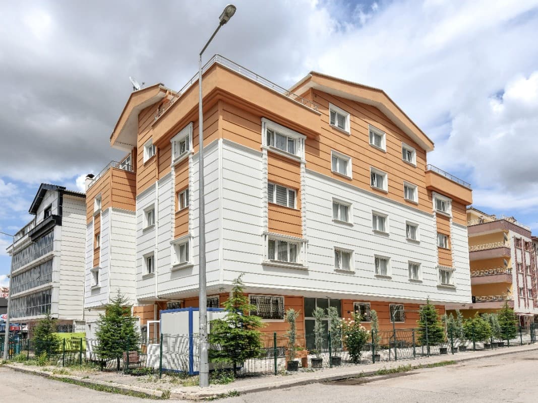 Ankara Yükseköğretim Kız Öğrenci Yurdu Etimesgut dış cephe