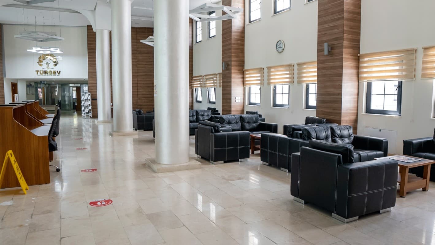 Başakşehir Katibe Atmaca Yükseköğretim Kız Öğrenci Yurdu iç mekân