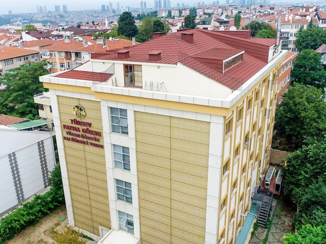 Fatma Göksu Yükseköğretim Kız Öğrenci Yurdu Üsküdar dış cephe