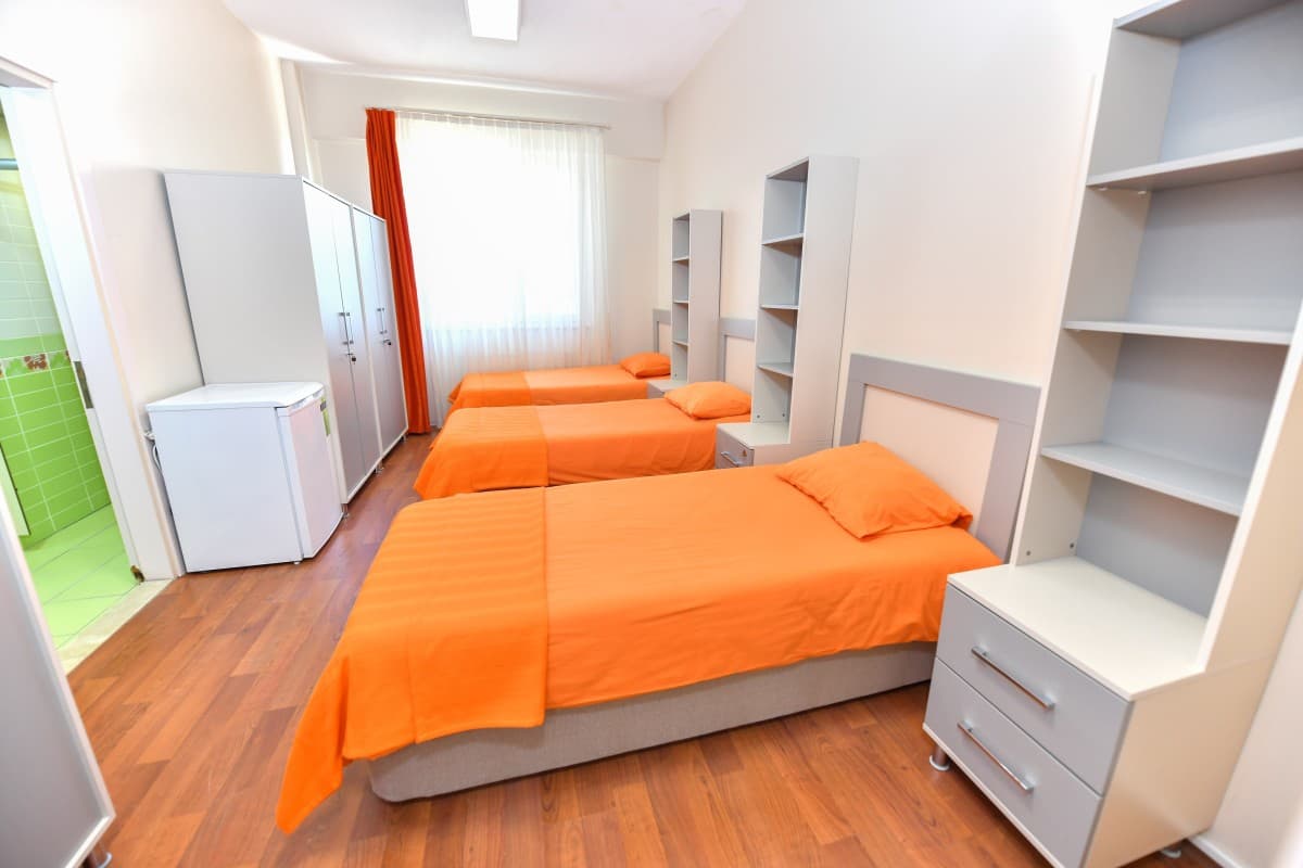 Kısıklı Yükseköğretim Kız Öğrenci Yurdu Üsküdar lobi alanı
