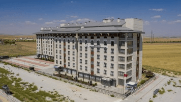 Mümine Hatun Yükseköğretim Kız Öğrenci Yurdu Konya Selçuklu dış cephe