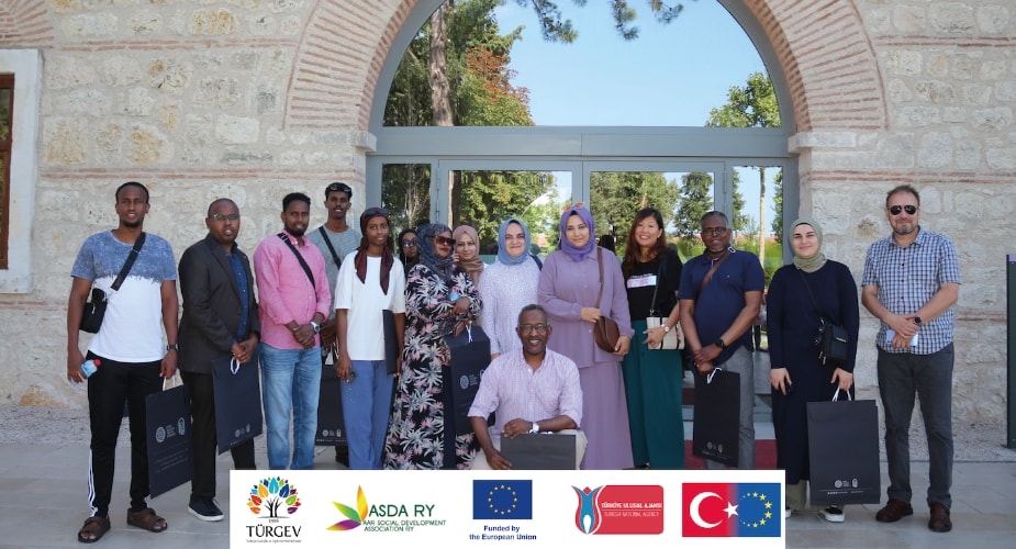 “Eğitim İçin Dijital Dönüşüm” isimli Erasmus+ projesi kapsamında Türkiye hareketliliği gerçekleştirildi.
