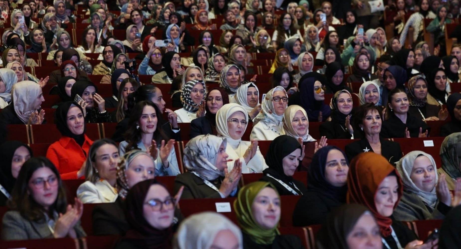 gıf 27 konser
