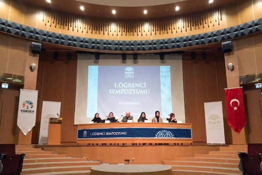 TÜRGEV Akademi Programı ilk öğrenci sempozyumu