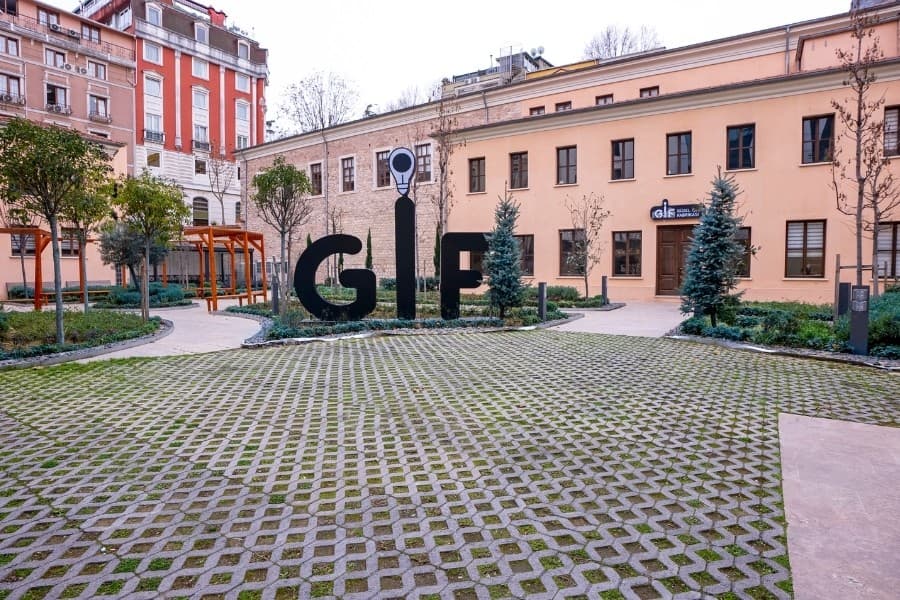 GİF Safveti Paşa Eğitim Yerleşkesi faaliyetlerine başladı