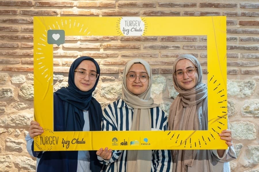 TÜRGEV Yaz Okulu ilk kez gerçekleşti